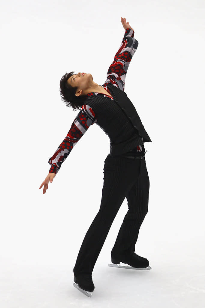 Takahiko Kozuka ISU Grand Prix Figure Skating 1dNVLEzofV_x.jpg